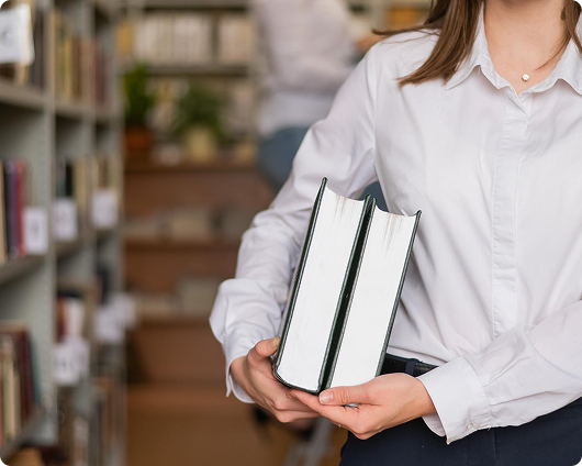 Personne avec des livres
